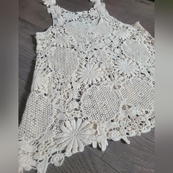 Boho Crochet Tank - Picture 2 of 6